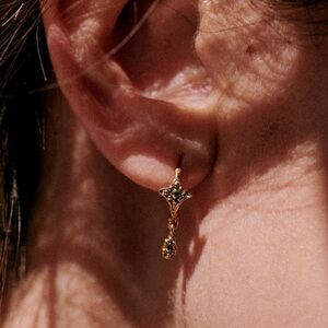 NWT Sézane Valentine Mini Hoops Gold Drop